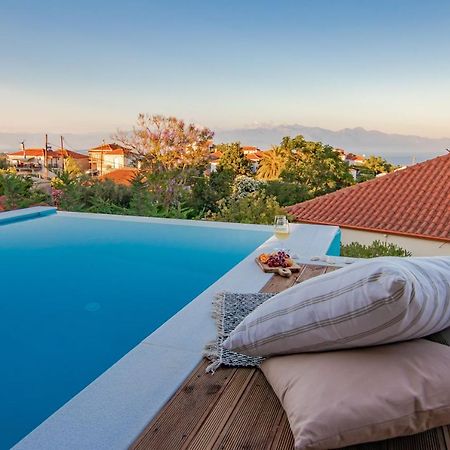 Georgianna'S Suite With Private Pool , 'Blank Suite' Charokopio Exteriér fotografie