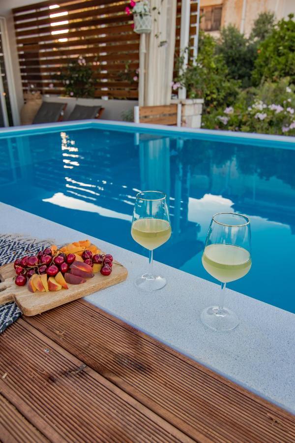 Georgianna'S Suite With Private Pool , 'Blank Suite' Charokopio Exteriér fotografie